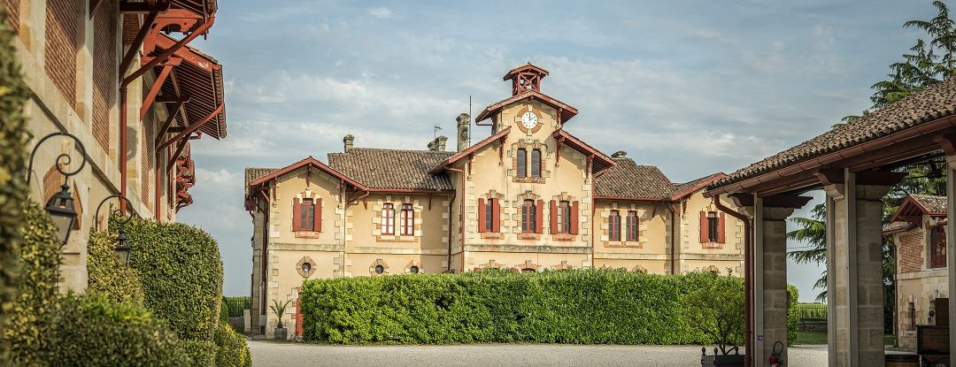 Mariage élégant au cœur des vignes du Médoc, près de Bordeaux