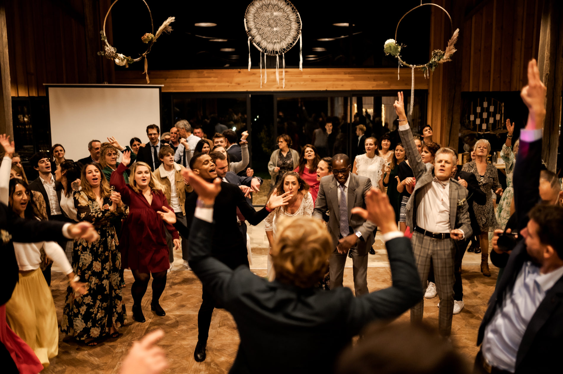 Piste de danse mariage au clos des charmes